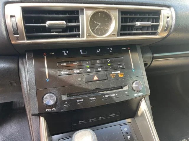 Used 2014  Lexus 250 image 15