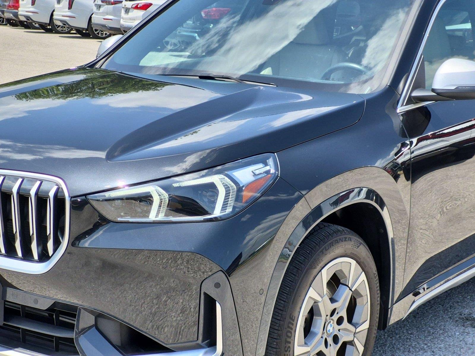Used 2024 Black Sapphire Metallic BMW xDrive28i image 9