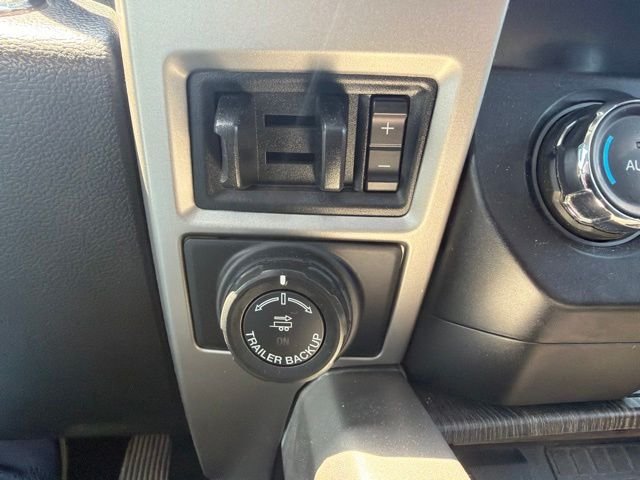 Used 2020 Black Ford Lariat image 27