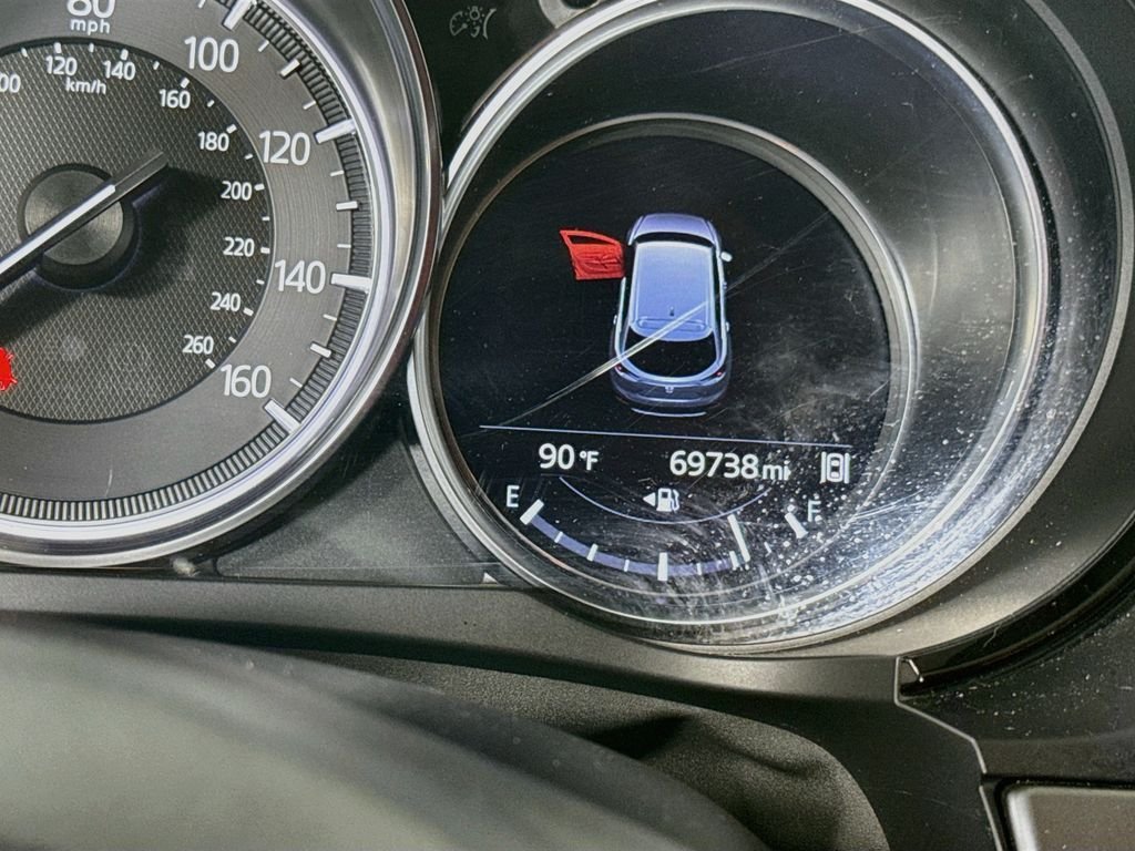 Used 2018 Machine Gray Metallic Mazda Sport image 13