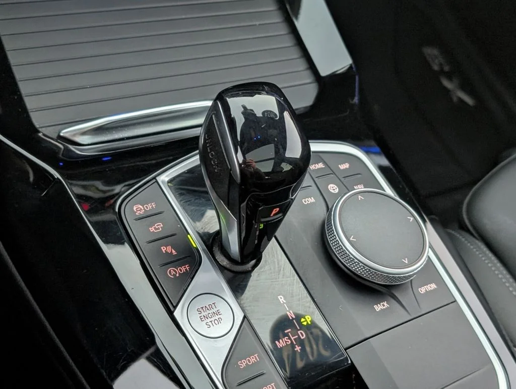 Used 2024 Gray BMW sDrive30i image 22