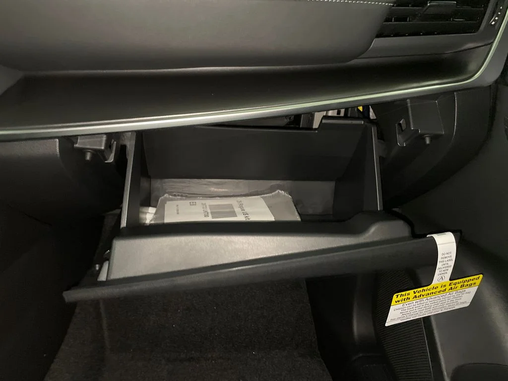 New 2026 Boulder Gray Pearl Nissan SV image 22