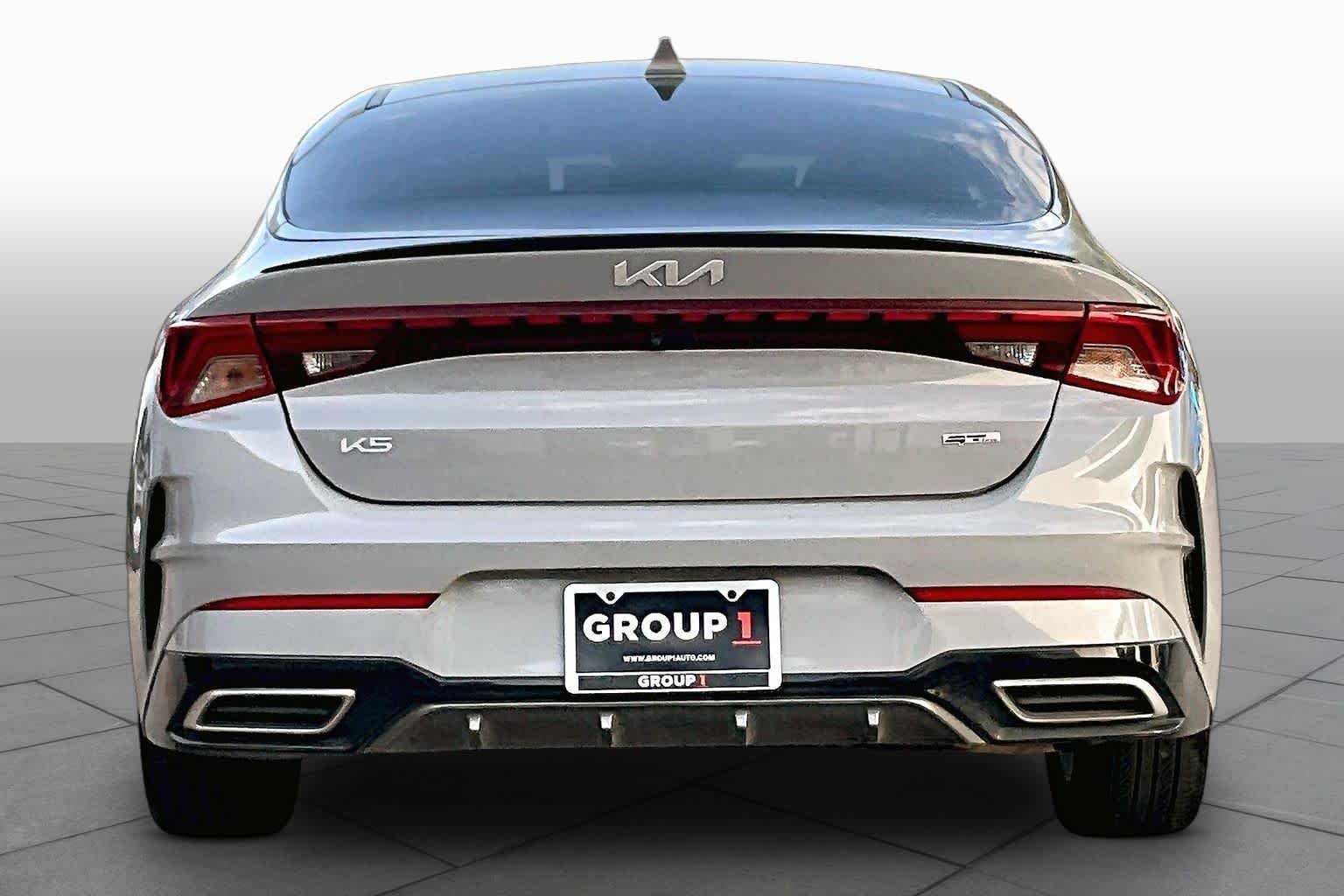 Used 2023 Wolf Gray Kia GT-Line image 5