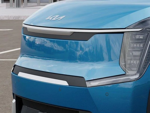 New 2026 Blue Kia Wind image 12