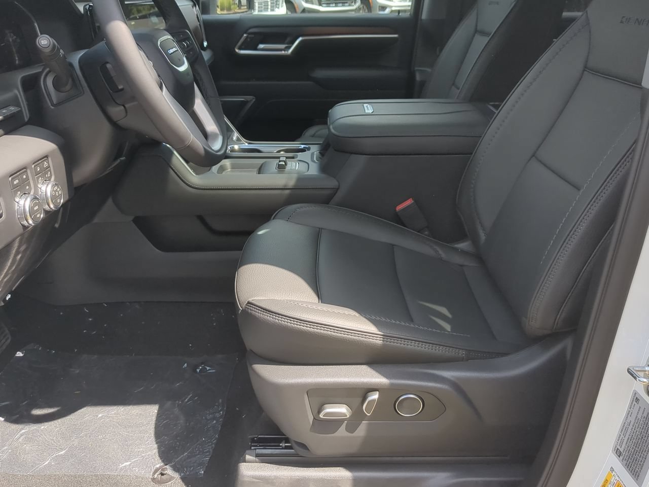 2026 GMC Sierra 2500HD Denali - Photo 20