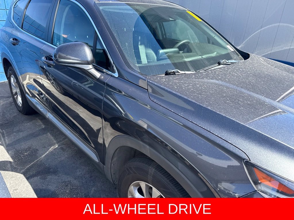 Used 2020 Gray Hyundai SE image 17