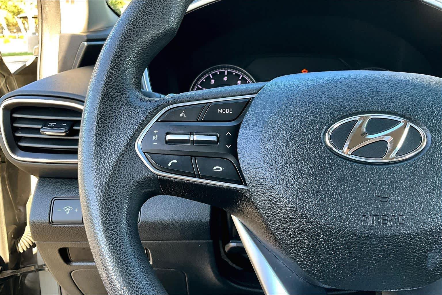 Used 2021 Hampton Gray Hyundai SEL image 24