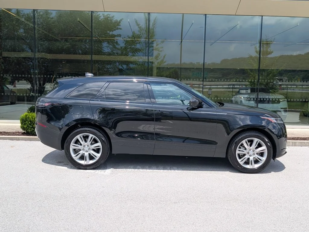 Certified Used 2025 Black Land Rover S image 8