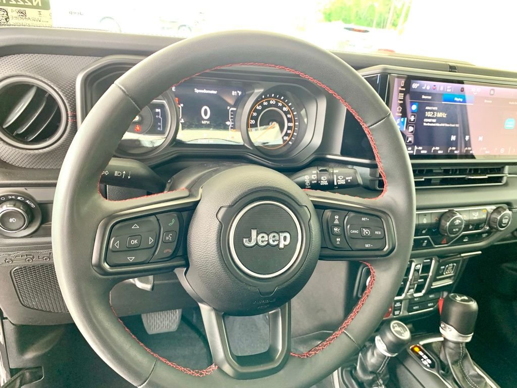 Used 2024 Gray Jeep Rubicon X image 30