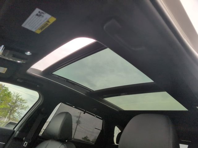 New 2026 Glacial White Pearl Kia X-Line SX Prestige AWD image 21