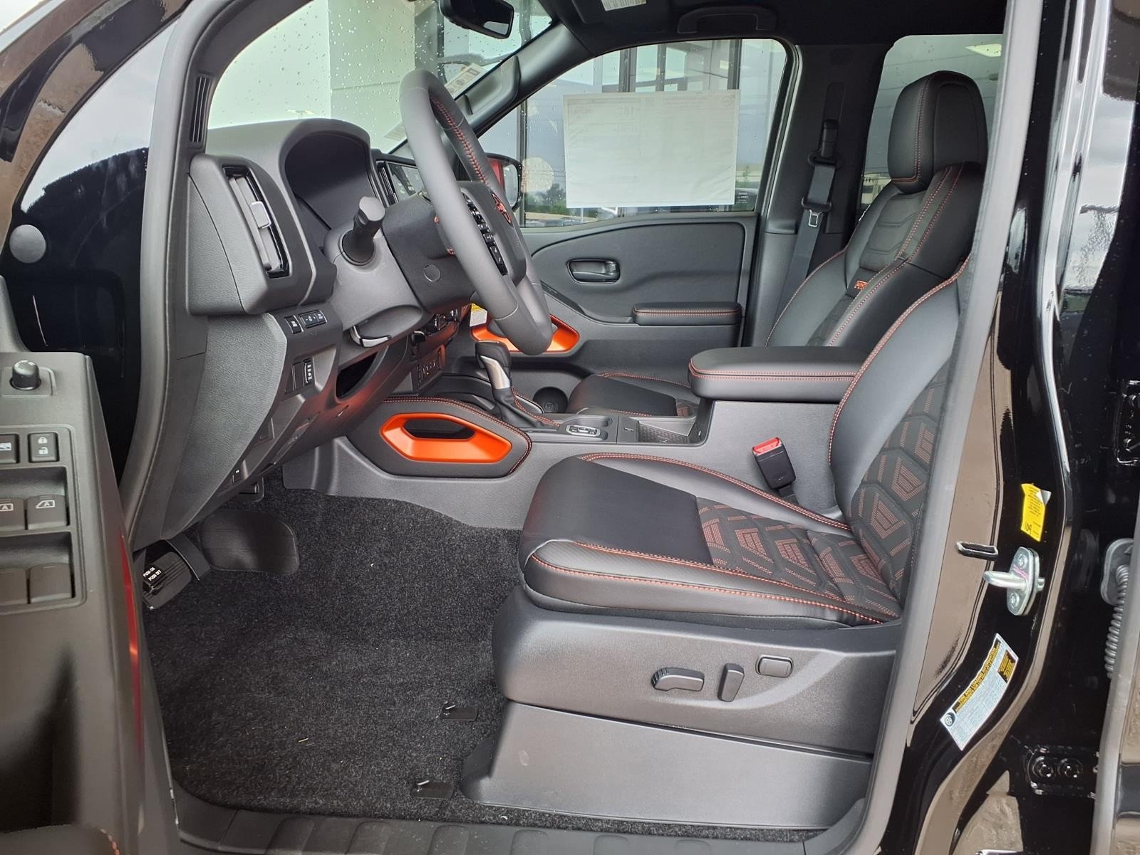 2026 Nissan Frontier Crew Cab PRO-4X® Long Bed Black at Robbins Nissan