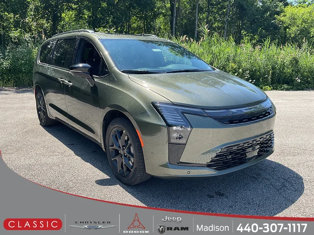 2027 Chrysler Pacifica Limited