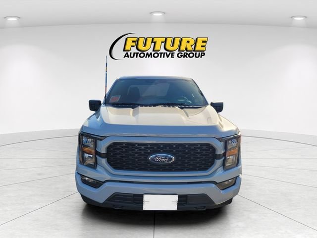 Used 2023 White Ford XL image 2