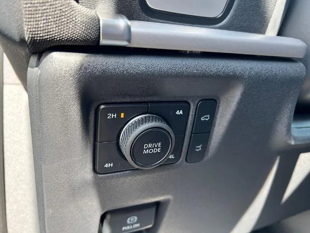 New 2026 Agate Black Metallic Ford MAX Active image 49