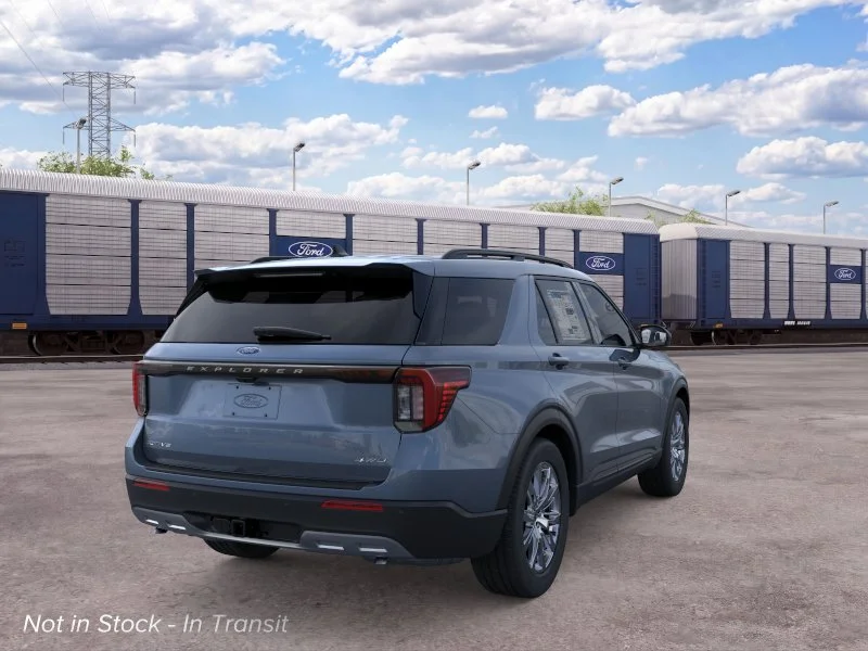 New 2026 Vapor Blue Metallic Ford Active image 8