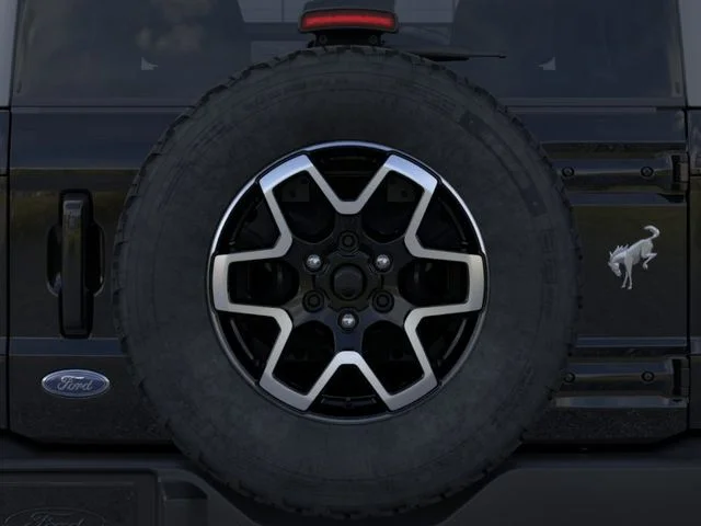 New 2025 Shadow Black Ford Outer Banks image 24
