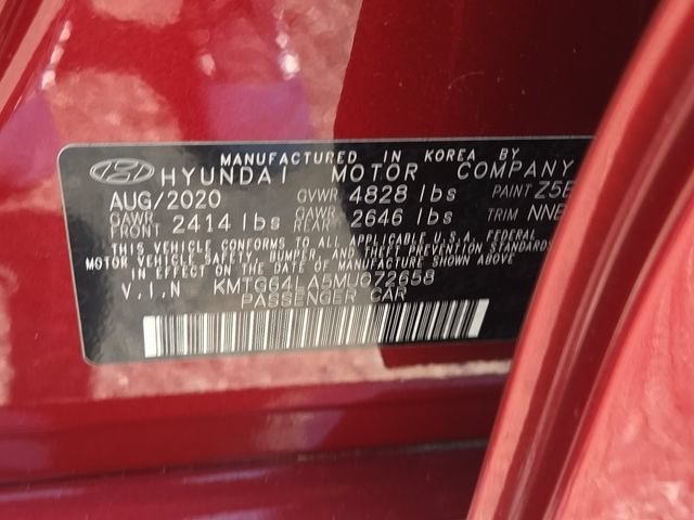 Used 2021 Red Genesis 2.0T image 7