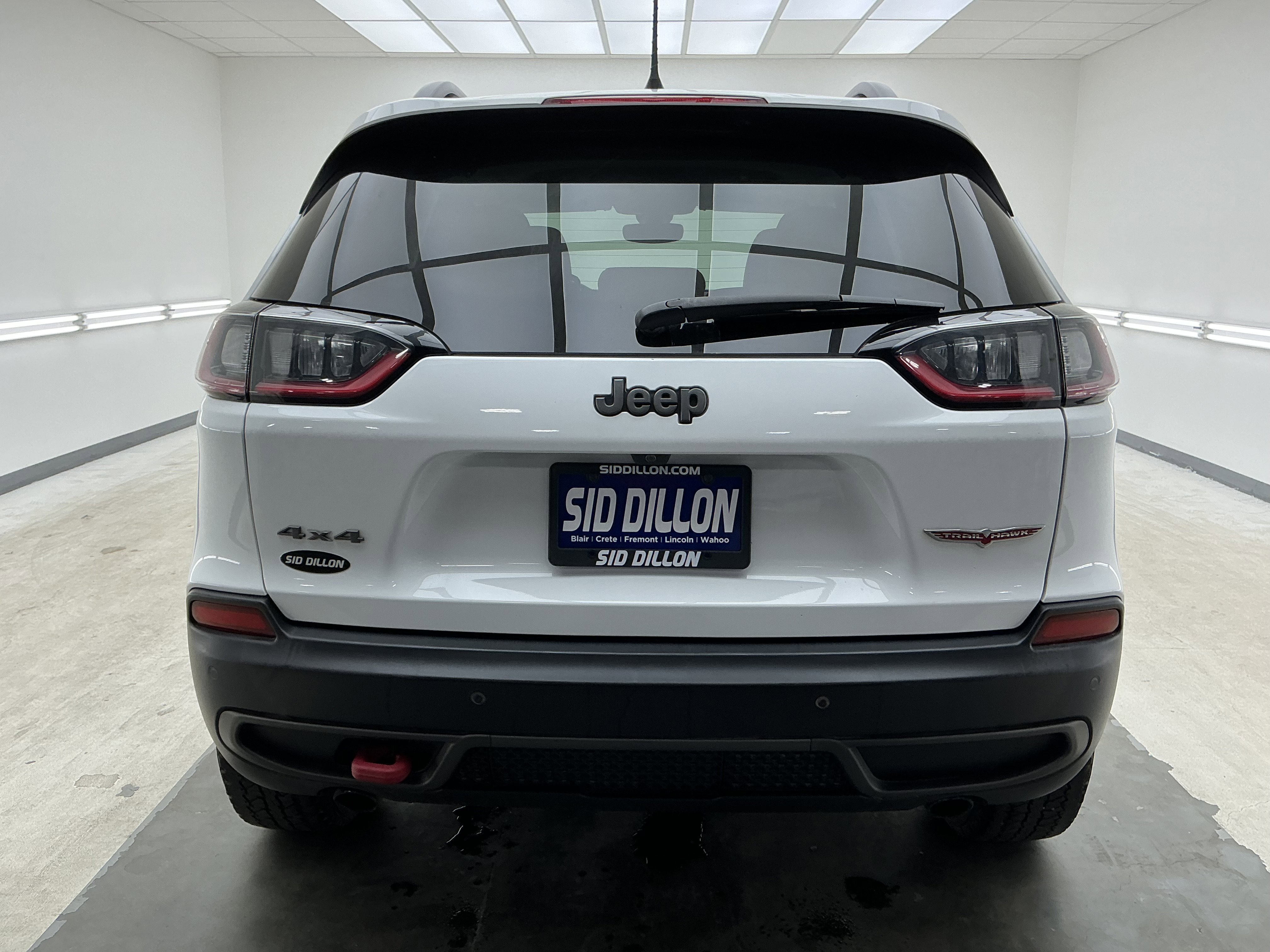 Used 2020 Bright White Clearcoat Jeep Trailhawk image 5