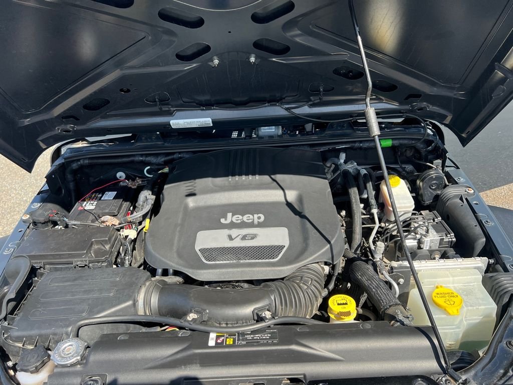 Used 2017 Black Jeep Sport image 20