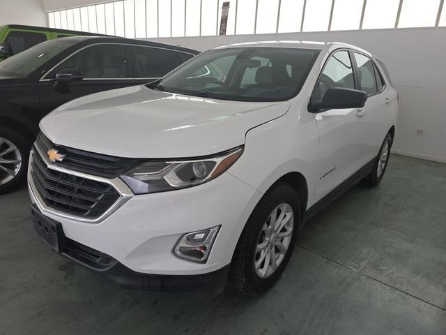 Used 2020 White Chevrolet LS image 4