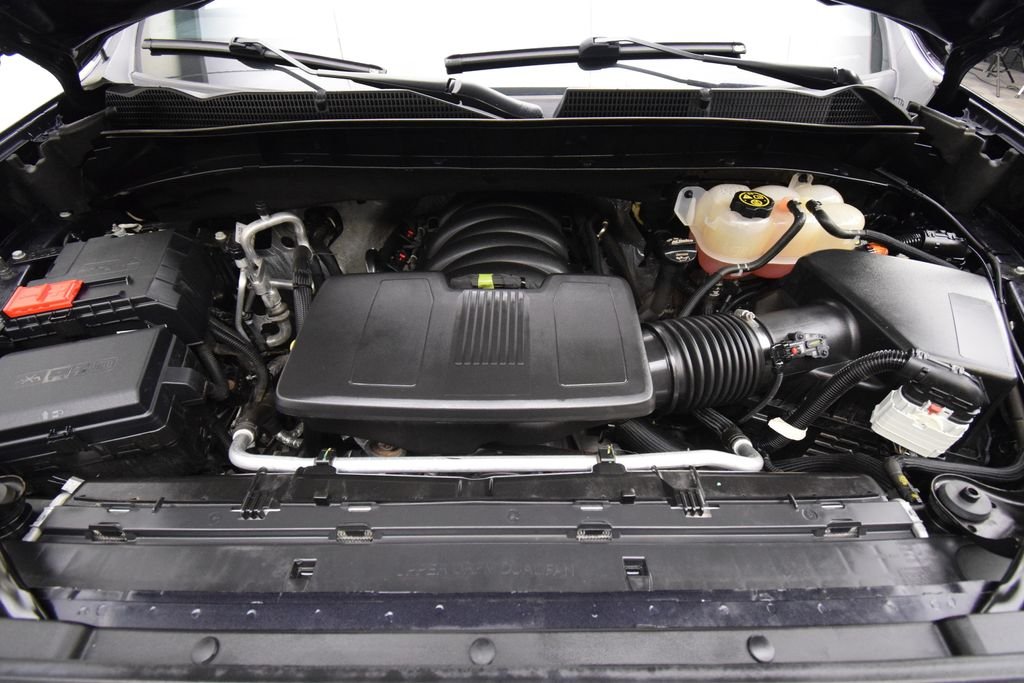 Used 2023 Titanium Rush Metallic GMC Denali Ultimate image 32