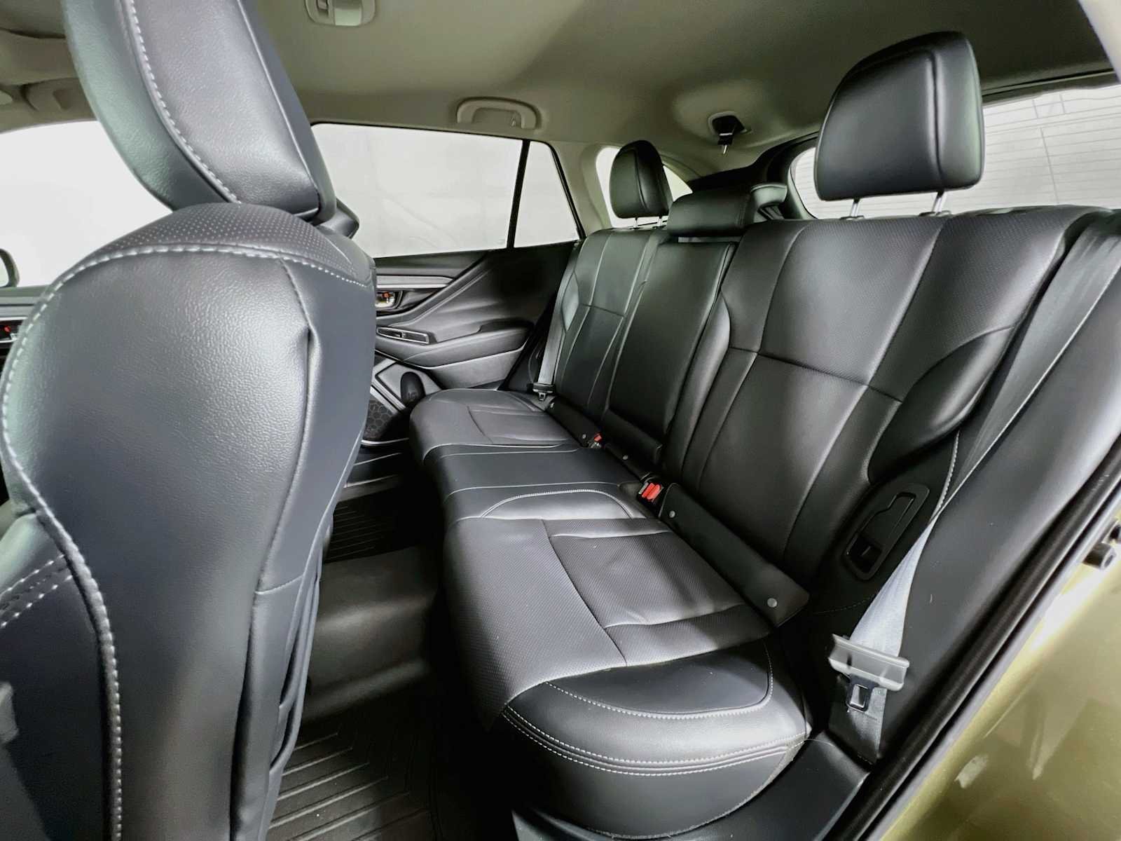 Used 2025 Autumn Green Metallic Subaru Limited image 26