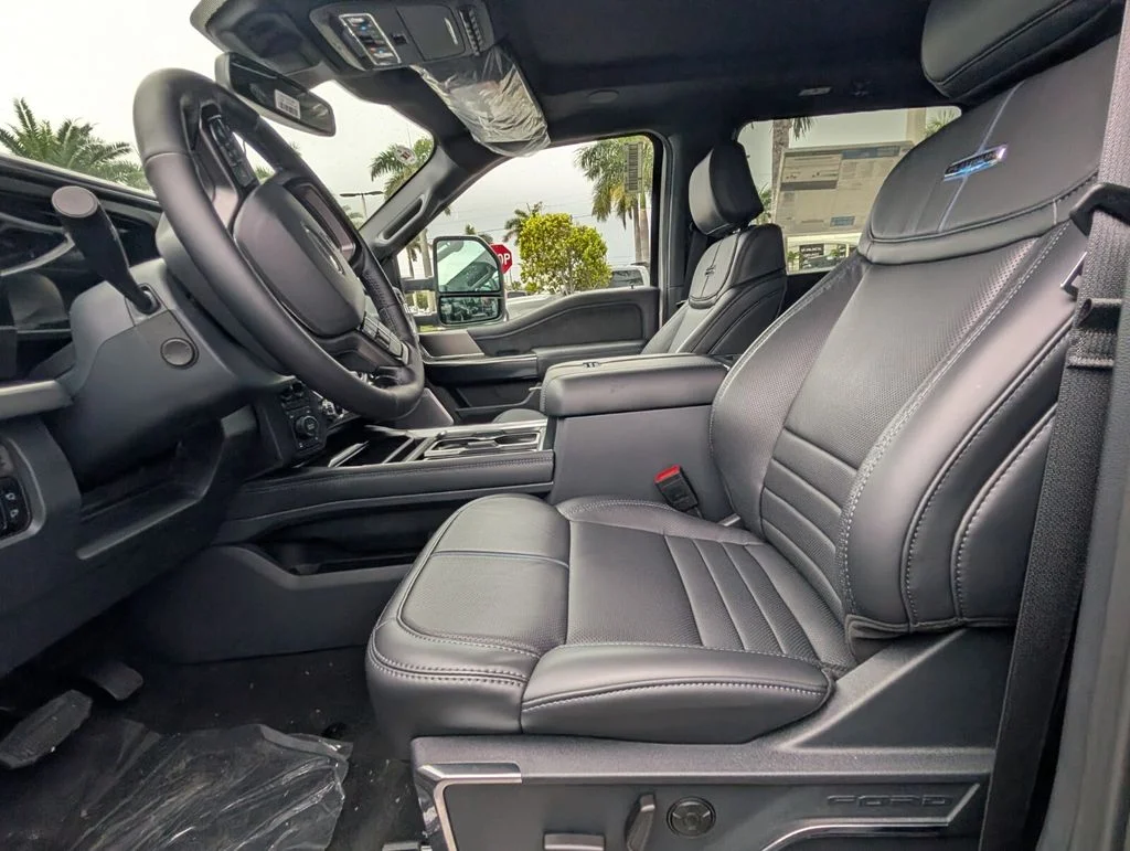 New 2026 Star White Metallic Tri-Coat Ford F-250® Platinum® image 6