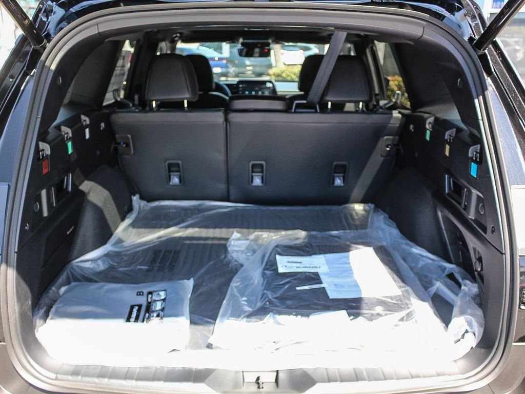 New 2026 CRYSTAL BLACK SILICA Subaru Wilderness image 28