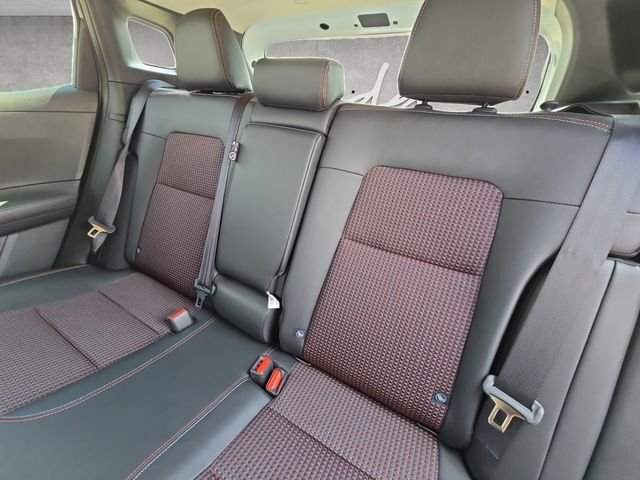 New 2026 Aspen White TriCoat / Super Black Two-tone Nissan SR image 22