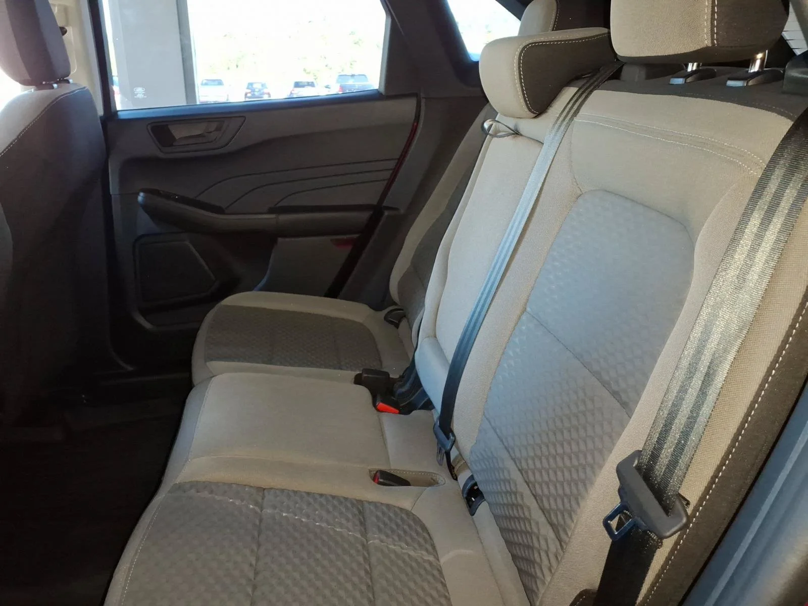 2022 Ford Escape SE - Photo 13