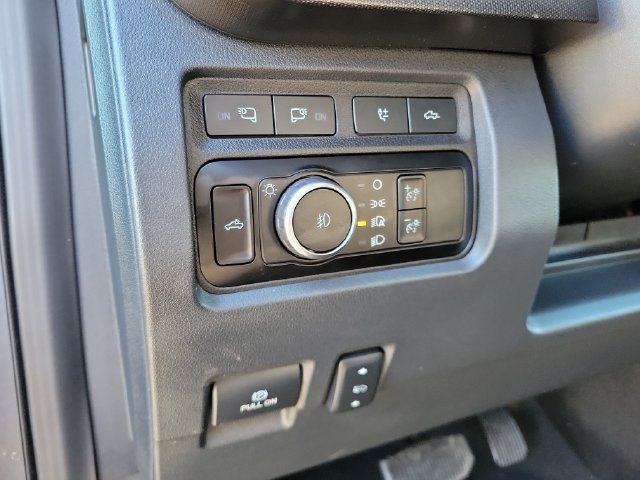 Certified Used 2023 Gray Metallic Ford Platinum image 47