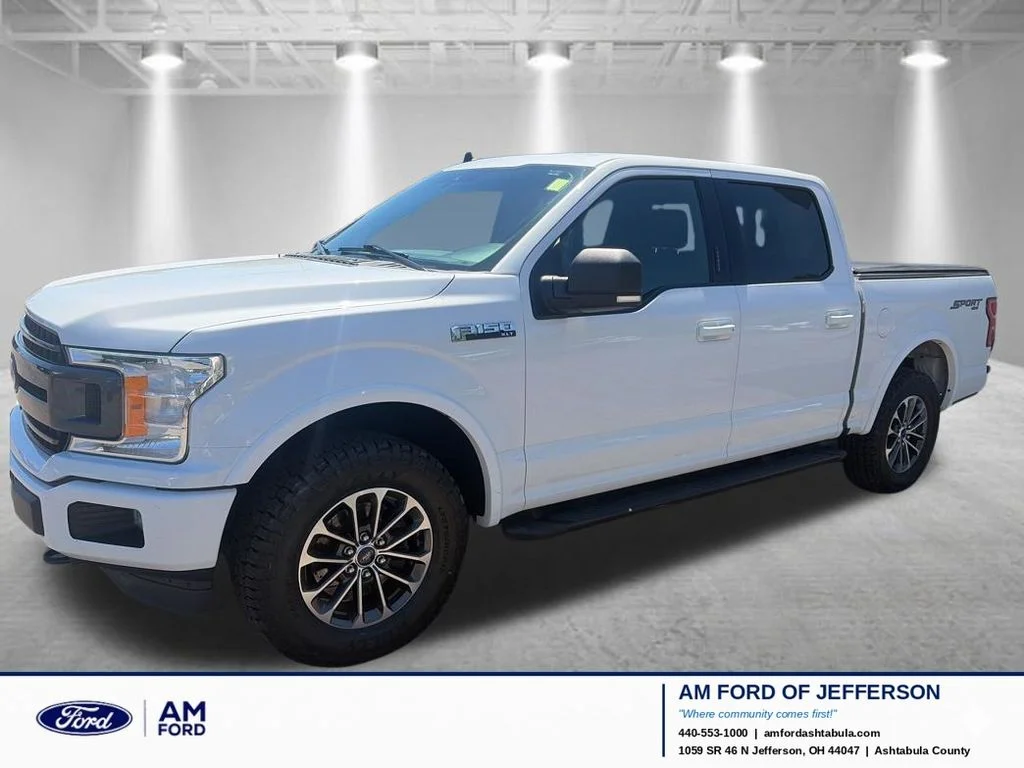 Certified Used 2020 Oxford White Ford XLT image 1