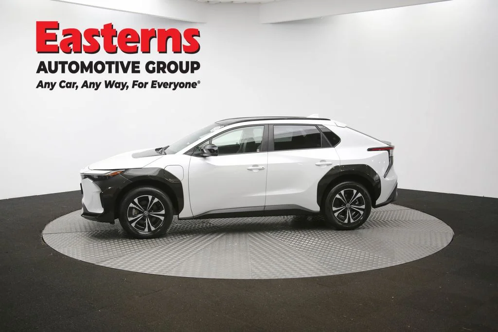 Used 2023 White Toyota XLE image 58