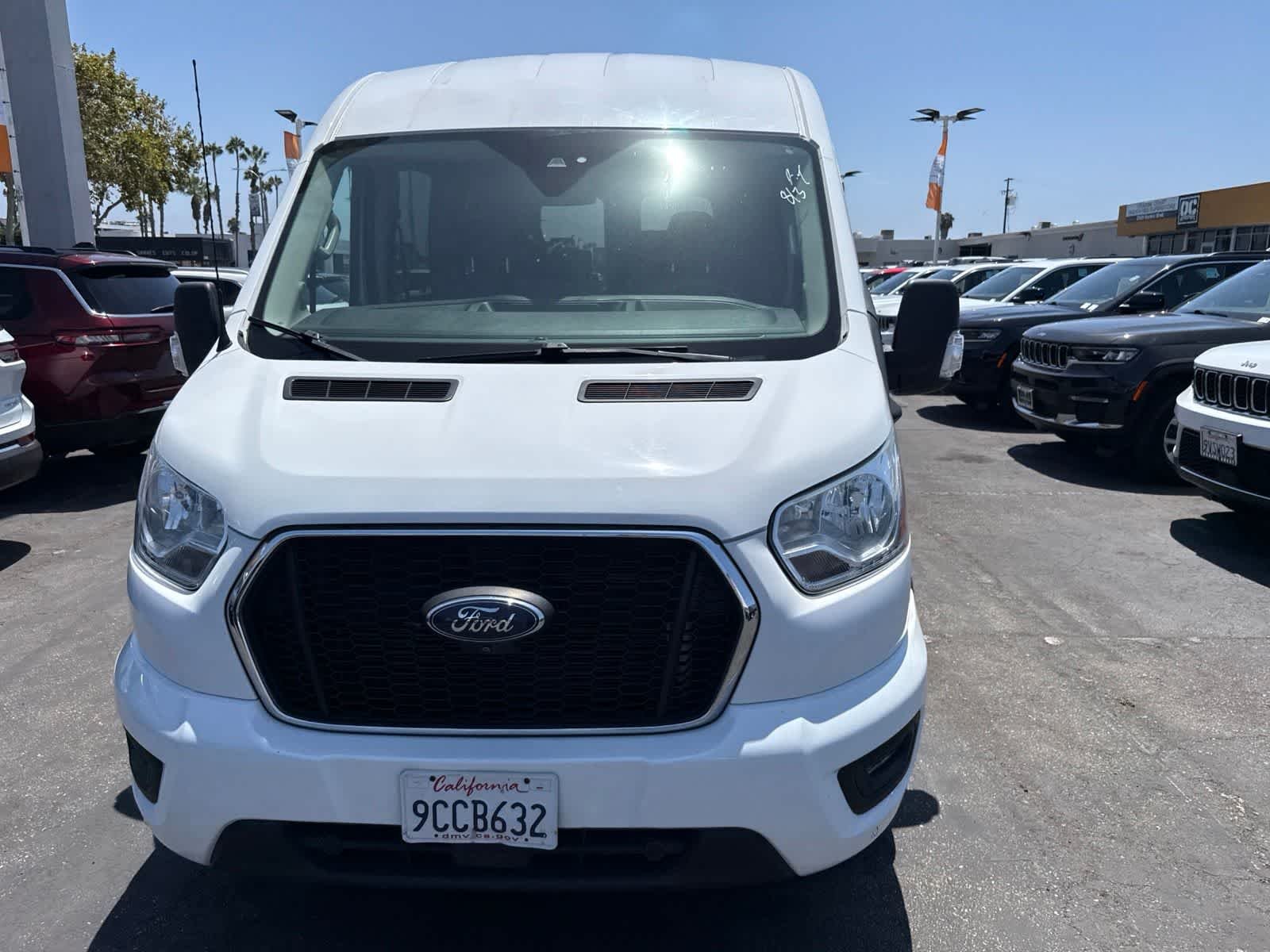 Used 2022 Oxford White Ford XLT image 4