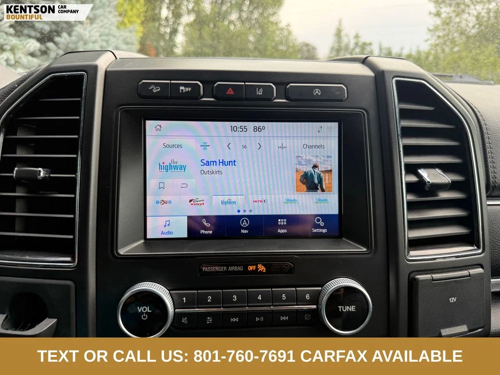 Used 2021 Gray Ford Limited image 23