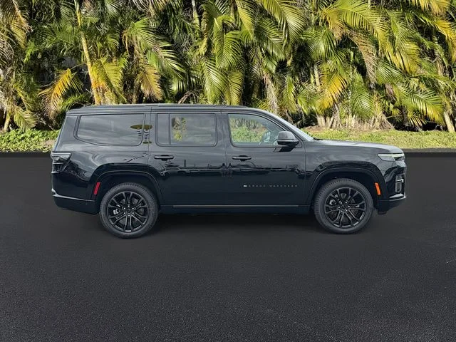New 2026 High Gloss Black Exterior Paint Jeep Summit Obsidian image 3