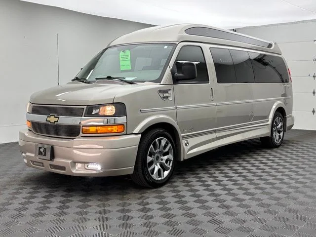 2022 Chevrolet Express Cargo Work Van - Photo 15