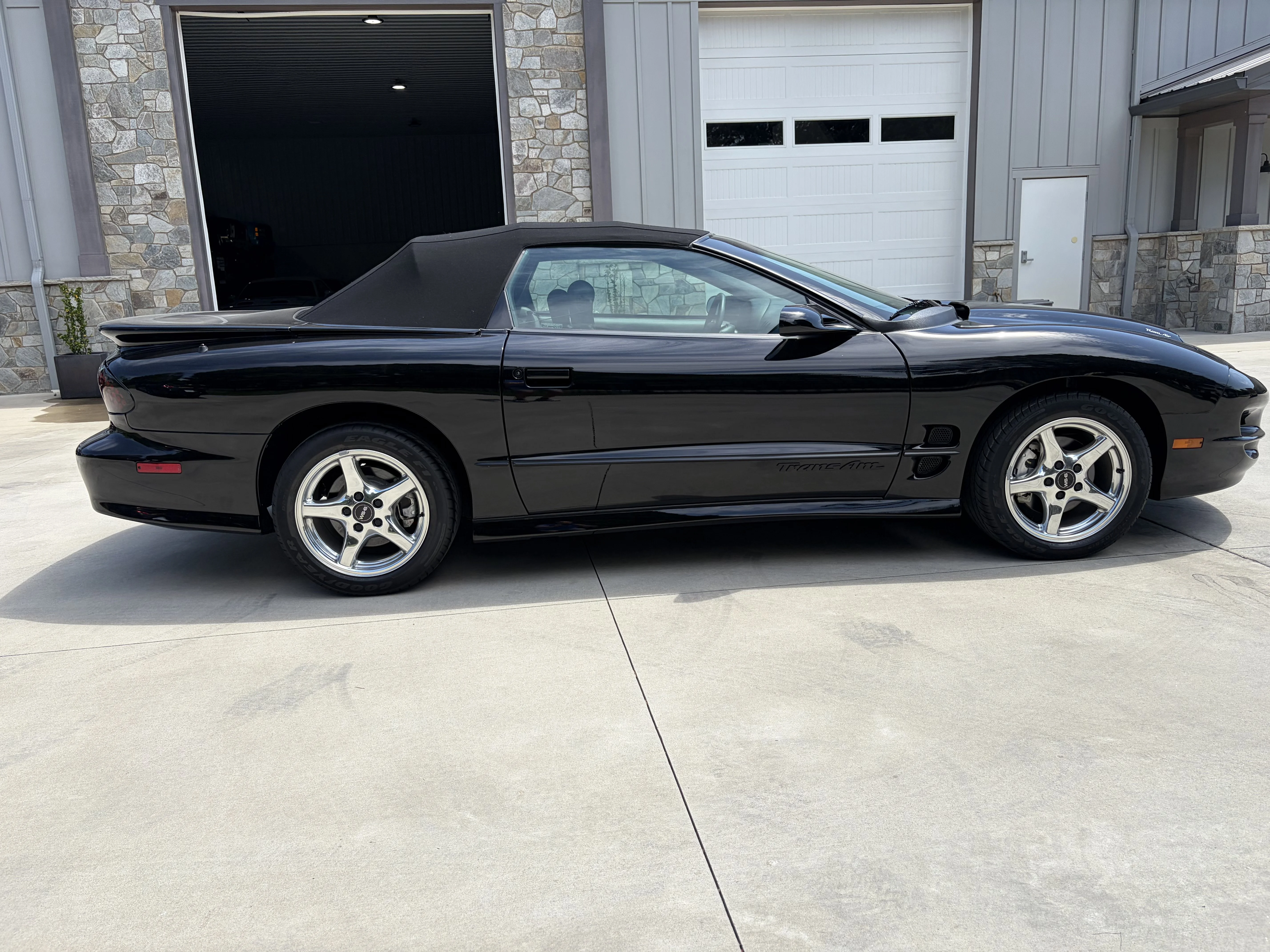 1998 Pontiac Firebird TRANS AM - Photo 10