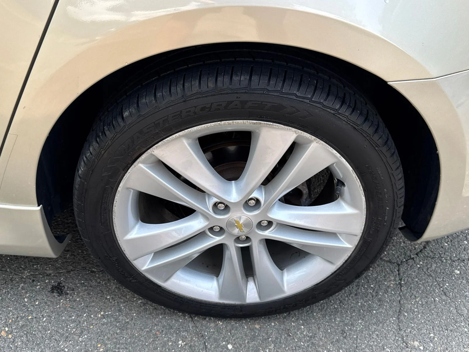 Used 2016 Gold Chevrolet LTZ image 22
