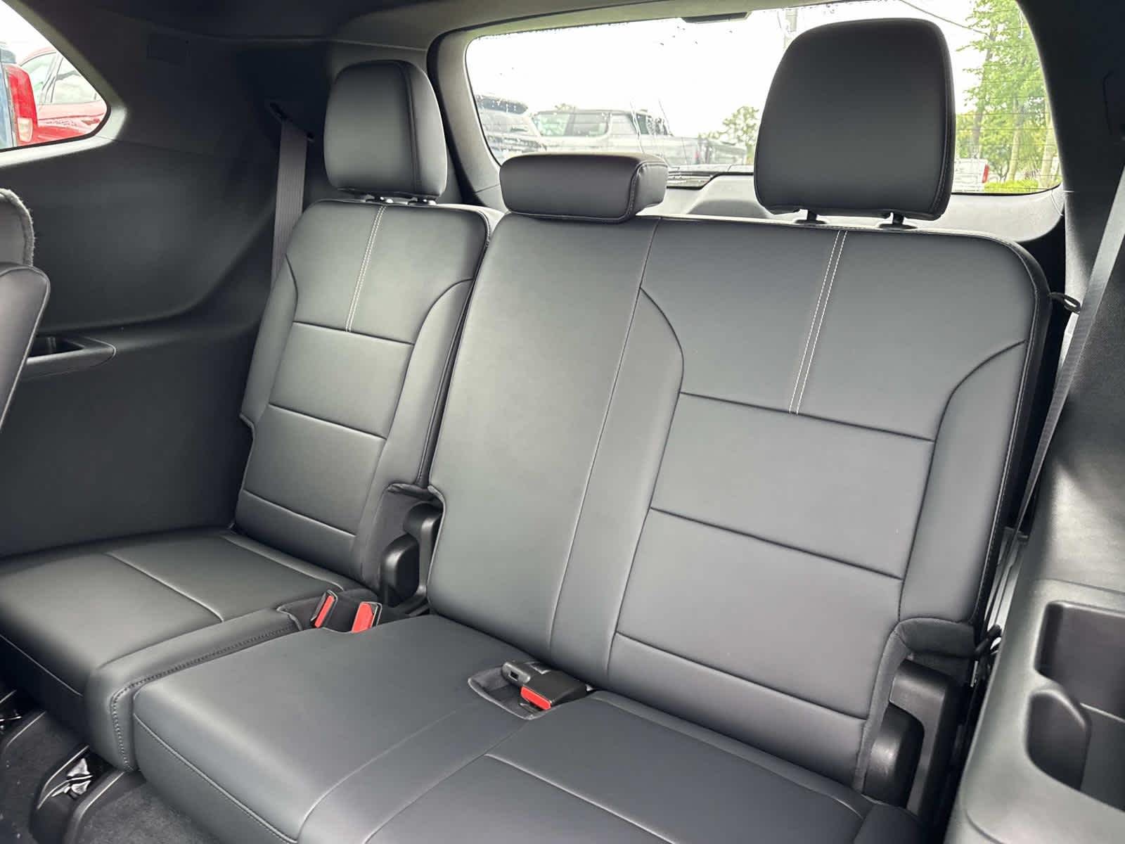 2026 GMC Acadia Elevation - Photo 8