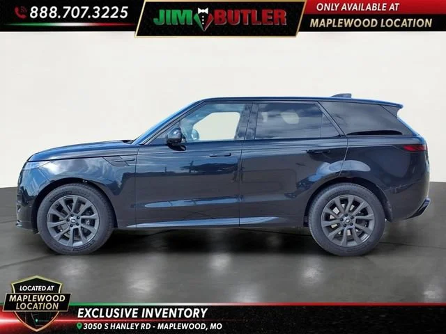 Used 2024  Land Rover Dynamic SE image 17