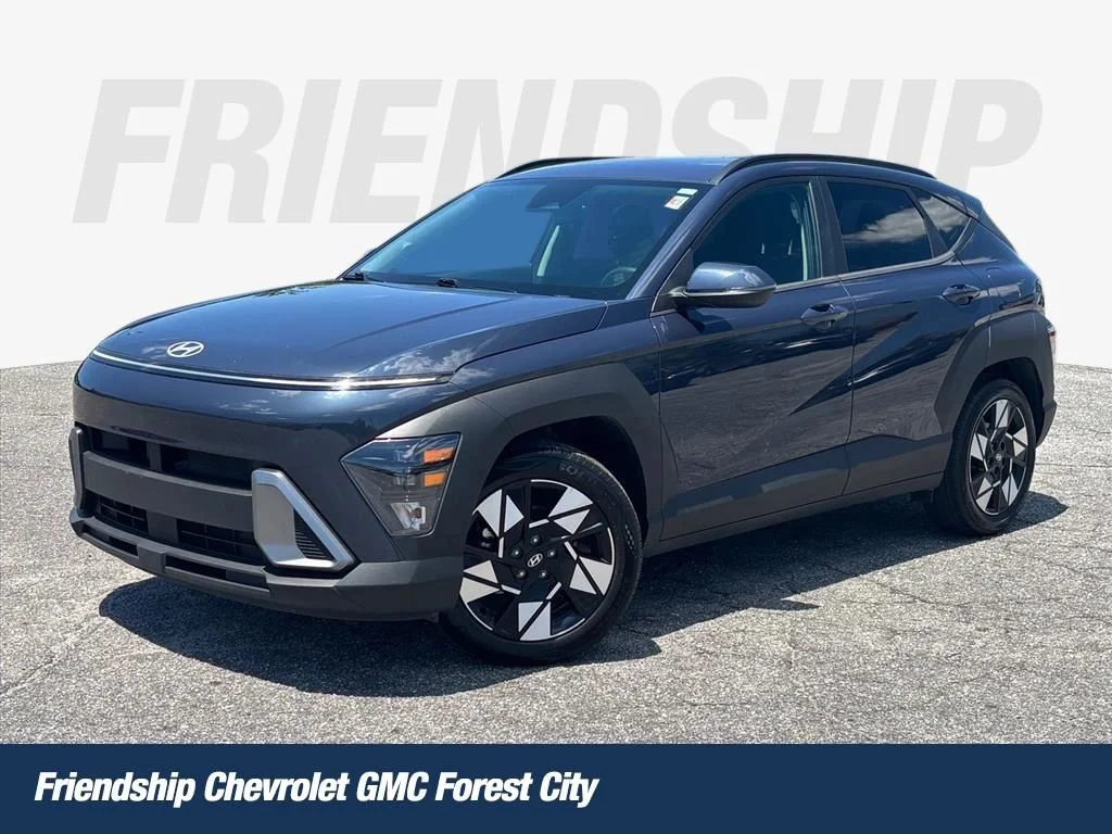 Used 2025 Blue Hyundai SEL image 1