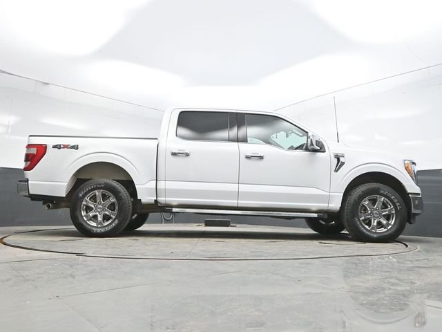 Used 2023 White Ford Lariat image 32