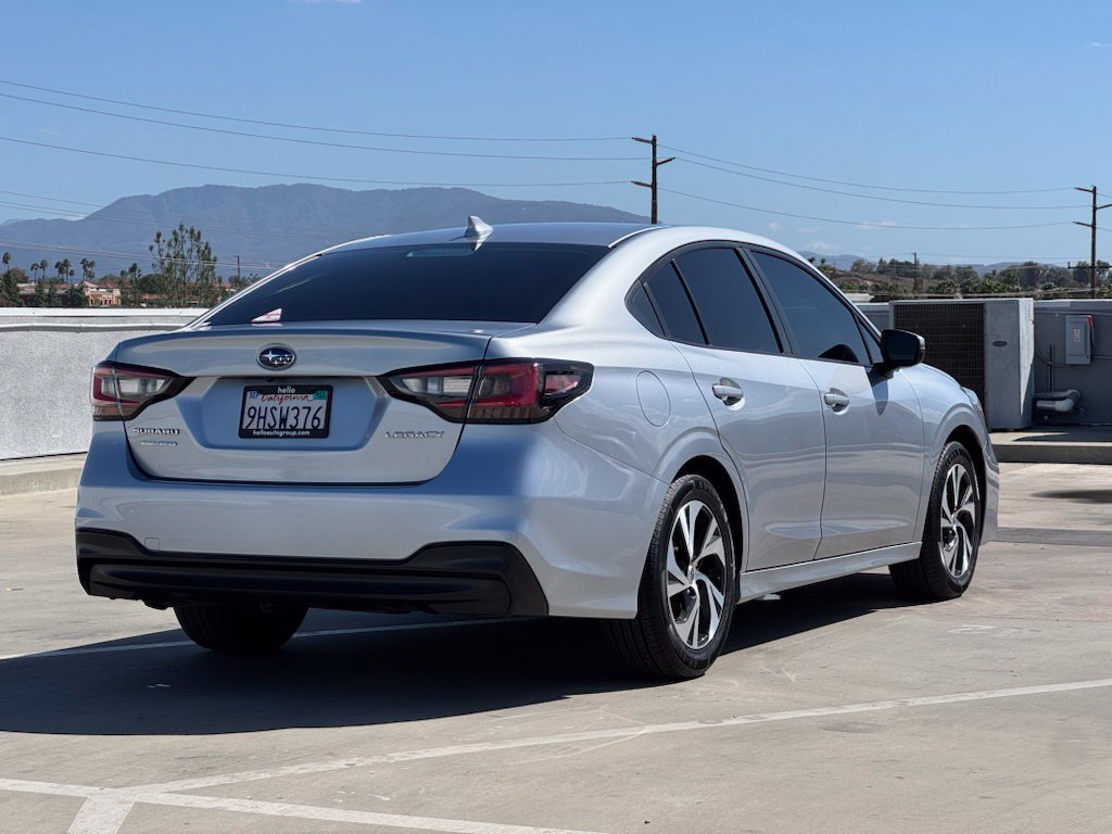 Used 2024 Ice Silver Metallic Subaru Premium image 33