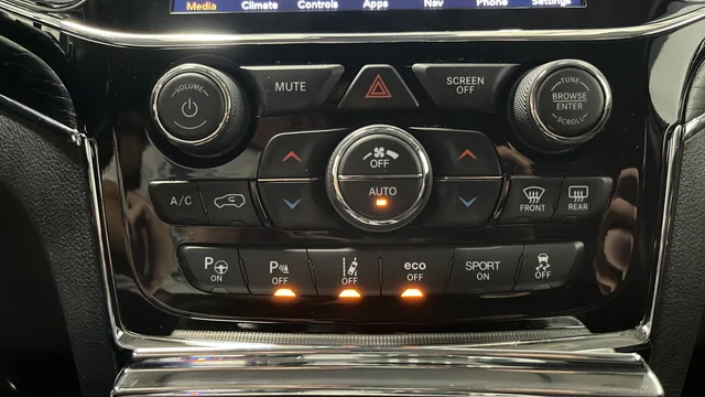Used 2020 Billet Silver Metallic Jeep Summit image 18