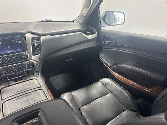 Used 2020 Silver Chevrolet Premier image 21