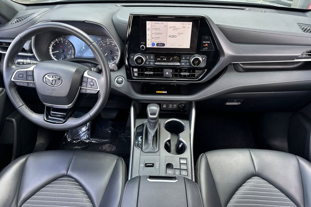 2024 Toyota Highlander XSE - Photo 12