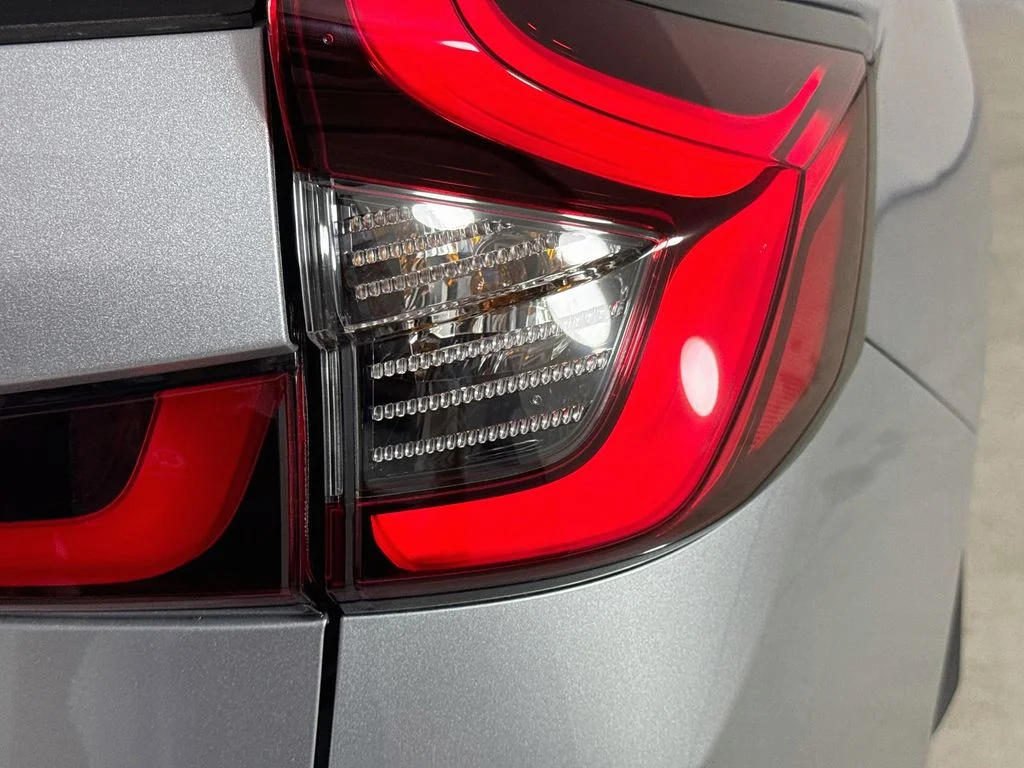 New 2026 Solar Silver Metallic Honda LX image 31