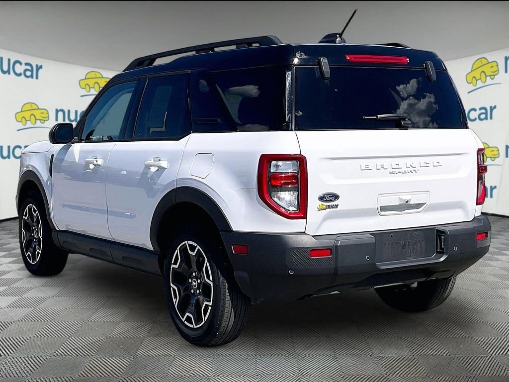 Used 2025 White Ford Outer Banks image 4