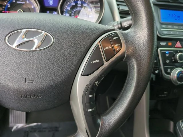 Used 2016 Blue Hyundai Base image 27